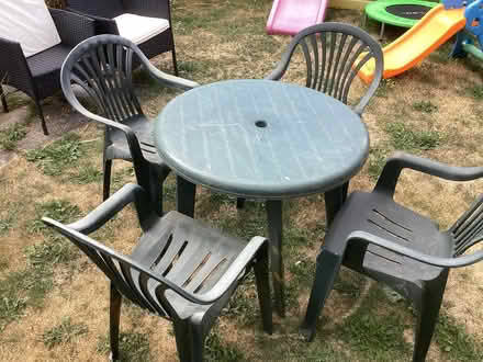 Photo of free Garden table and 4 chairs, (Greater Leys OX4) #1