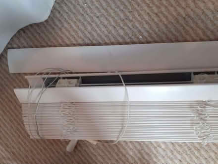 Photo of free White roller blind including brackets (Knotty Ash L14) #3