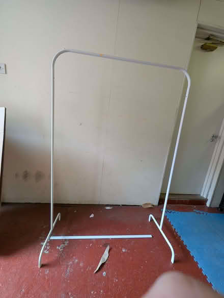 Photo of free Ikea mulig clothes rack (Chelsea SW3) #1