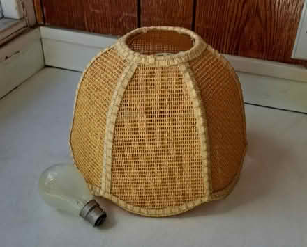Photo of free lamp shade (BR5 St Mary Cray) #1