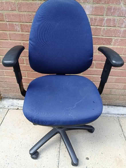 Photo of free Office chair (Harrow HA1) #1