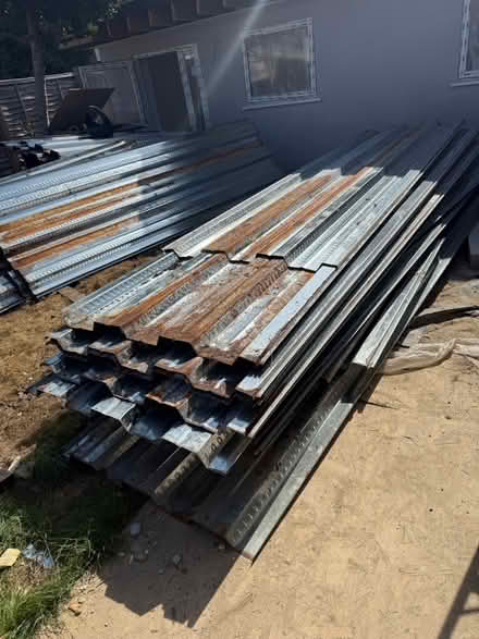 Photo of free sheet metal panels (DA7 4ER) #3