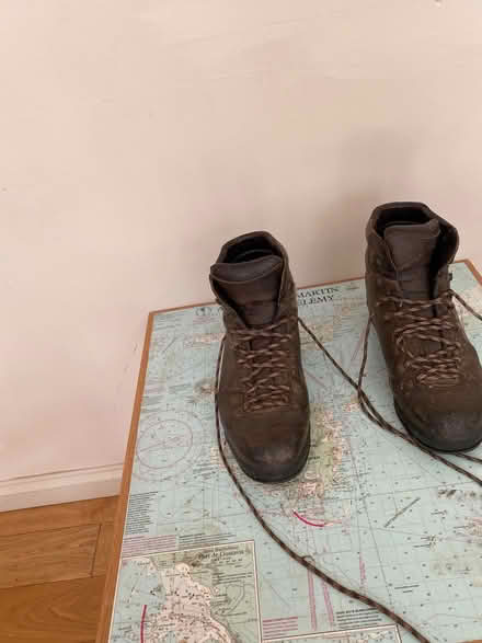 Photo of free Walking boots (Weir Green GL2) #1