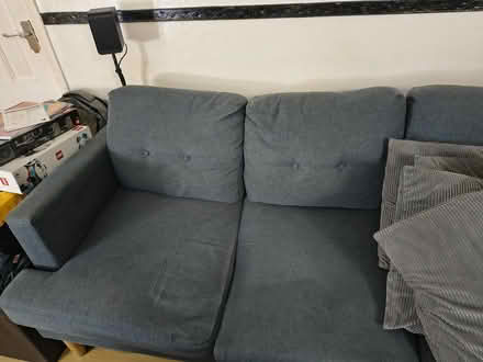 Photo of free Right hand corner sofa (Killingbeck LS14) #1