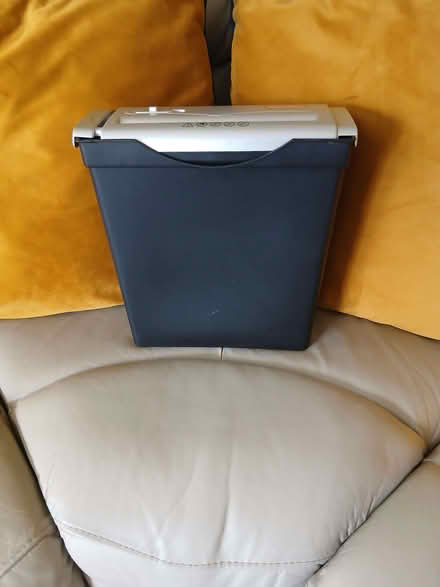 Photo of free Paper Shredder (Drum Brae EH4) #1