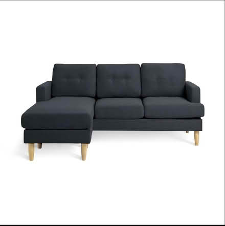 Photo of free Right hand corner sofa (Killingbeck LS14) #4