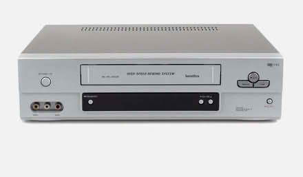 Photo of video tapes cassette vcr player (Wavertree L17) #1