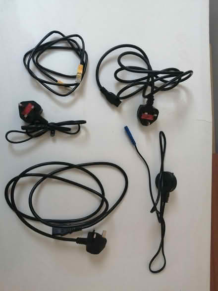Photo of free Assorted cables and lead (Beeston Rylands NG9) #1