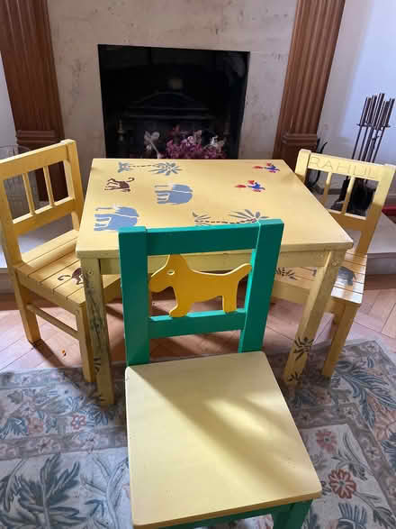 Photo of free Children's table and chairs for 3-4 year olds and toy box (Damsells Cross GL6) #1