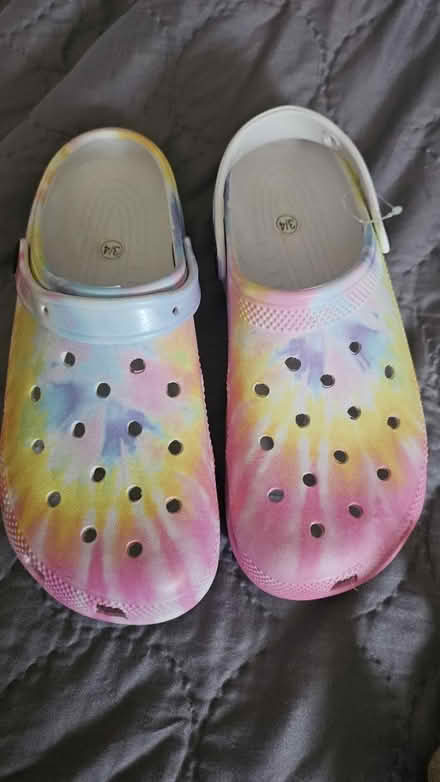 Photo of free Girls shoes (Corstophine EH4) #2