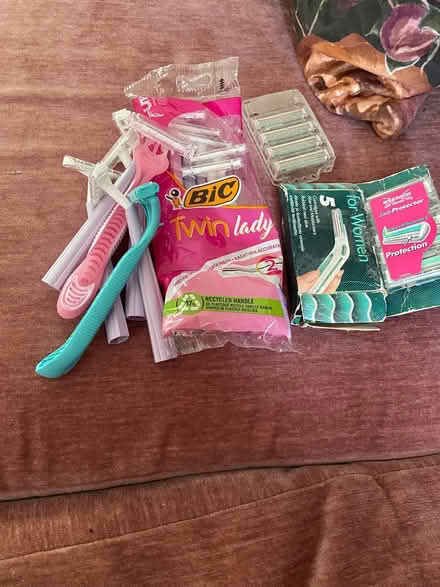 Photo of free BIC razors (Cromford DE4) #1