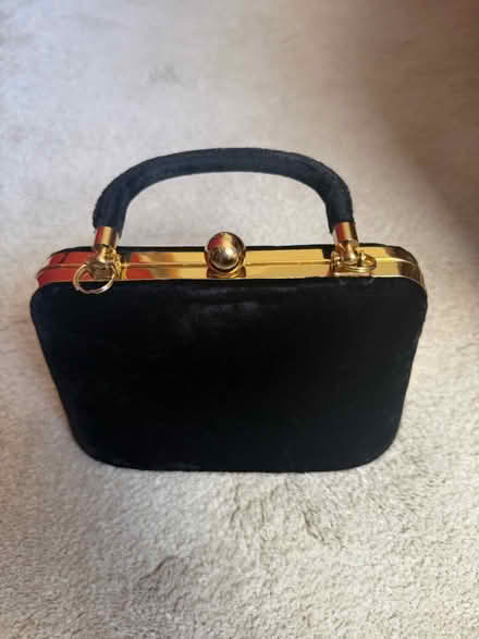 Photo of free Black purse bag (Wood Green N22) #1