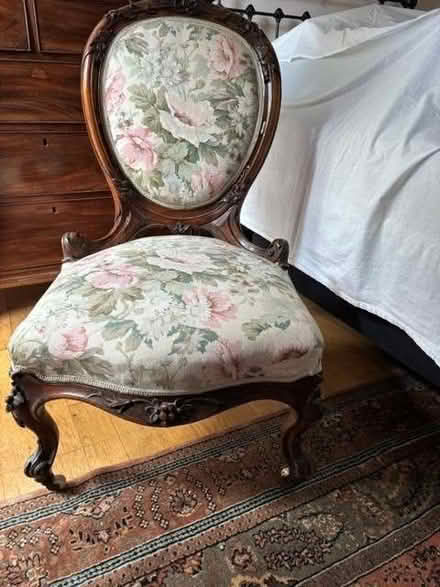 Photo of free Set of 3 upholstered Victorian walnut occasional chairs (Horton-cum-Studley OX33) #2