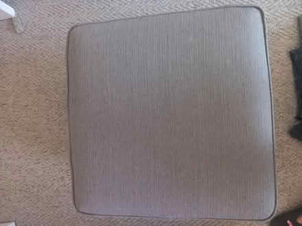 Photo of free Dfs ottoman (SW16 norbury) #3