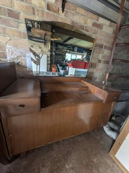 Photo of free Bedroom Furniture Set (hucknall ng15) #4