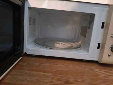Photo of free Small Microwave (Rosyth KY11) #3