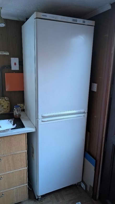 Photo of free Fridge freezer (Churchend RG30) #1