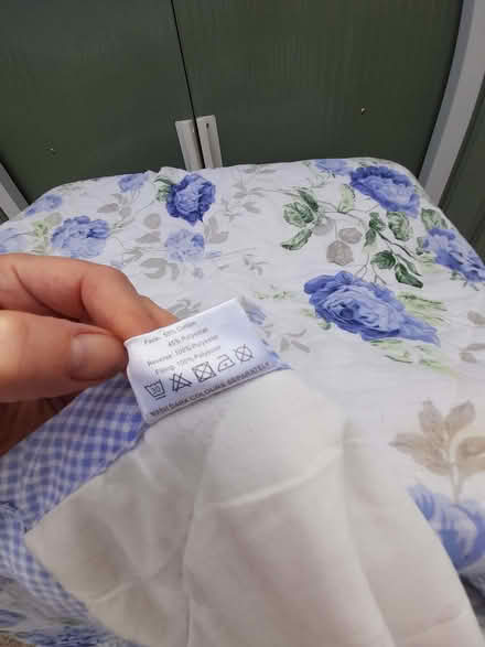 Photo of free lightweight quilted cotton bedspread double bed (Taunton Pyrland & Rowbarton District Ward TA2) #2