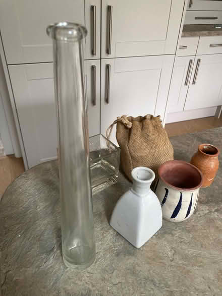 Photo of free Random vases (Pannal HG2) #1