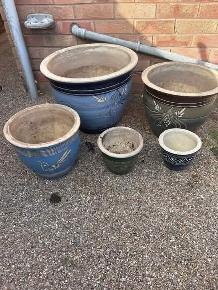 Photo of free 5 planters (Northwick,Worcester WR3) #1