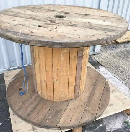Photo of Empty 4' Wooden Reel/spool (Milmont Greenhouses) #1