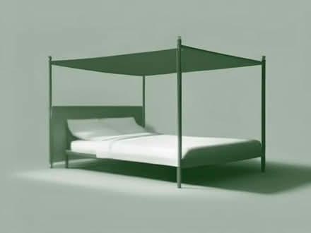 Photo of 4 poster bed (Oakwood Park Complex ME16) #1