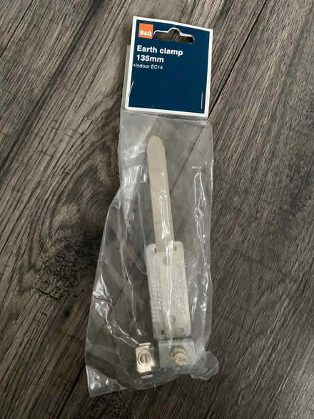 Photo of free B & Q earth straps for bonding pipes etc (Alstone GL50) #1