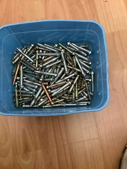 Photo of free Small rawlbolts (Stone Cross BN23) #1
