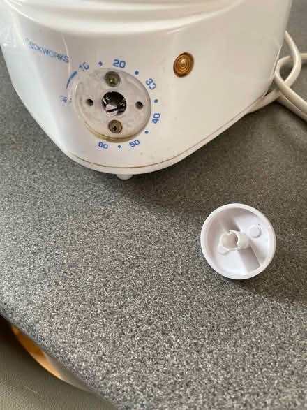 Photo of free 3 tier steamer (Chessington KT9) #4