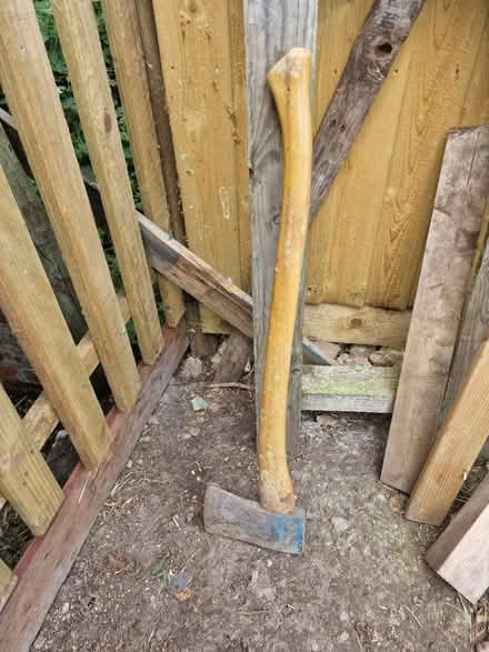 Photo of free Axe (Stroud GL5) #1