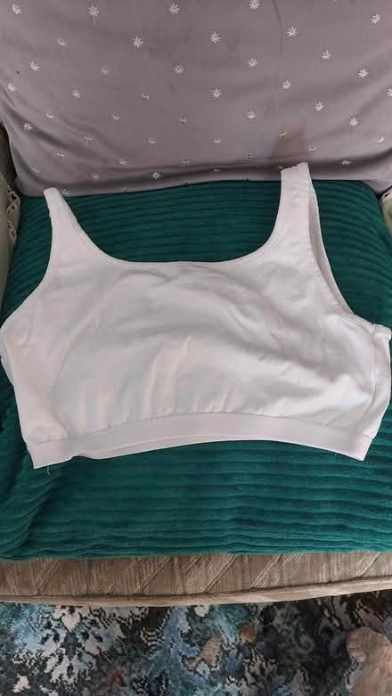 Photo of free (pack 7) x3 mixed throw on bras (dorset BH12) #2