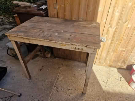 Photo of free Table/workbench (Stroud GL5) #1