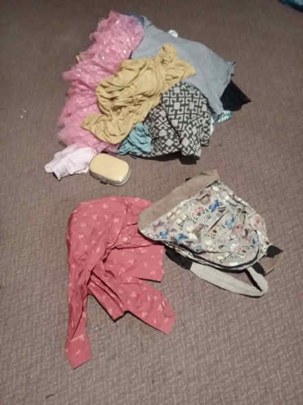 Photo of free Miscellaneous mainly children's and some adult. (Chapeltown LS7) #2