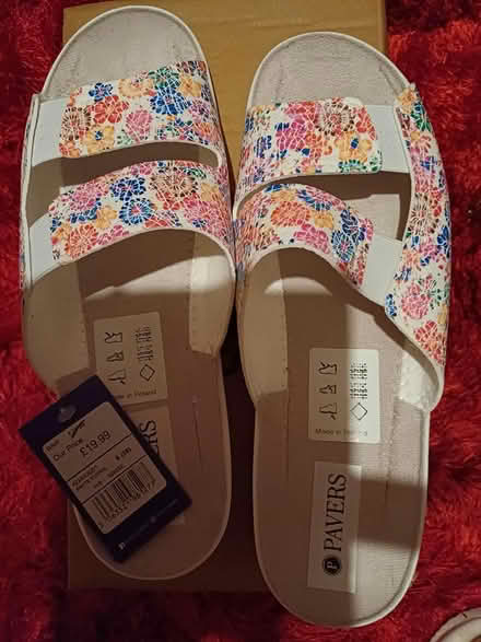 Photo of free Pavers new sandals (Chineham RG24) #1