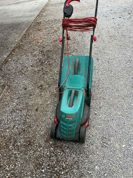 Photo of free lawn mower, Bosch (Nether Green S10) #1