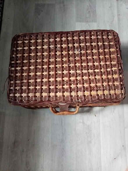 Photo of free Empty picnic basket (Stone Cross BN23) #1