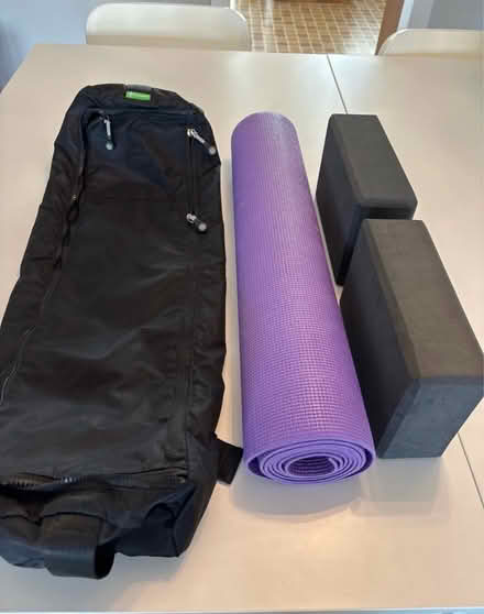 Photo of free yoga mat bag + mat and blocks (Calgary northwest) #1