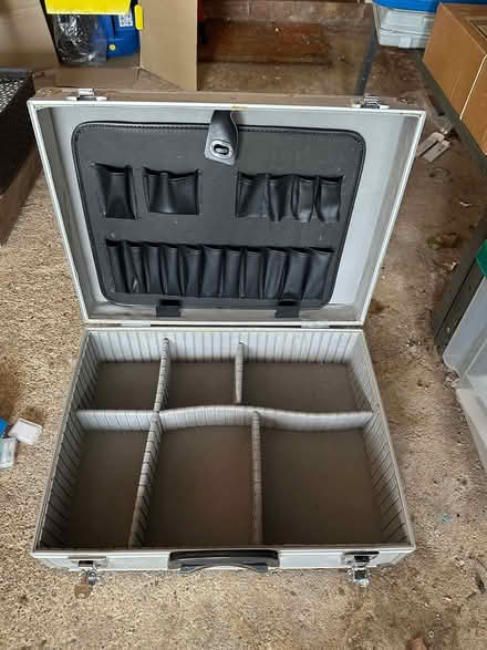 Photo of free Flight type hard case (Empingham Le15) #1