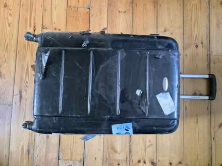 Photo of free Wheeled suitcase (Clapton E5) #3