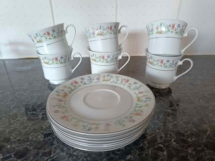 Photo of free Tea cup and saucer set (Bramhall SK7) #1