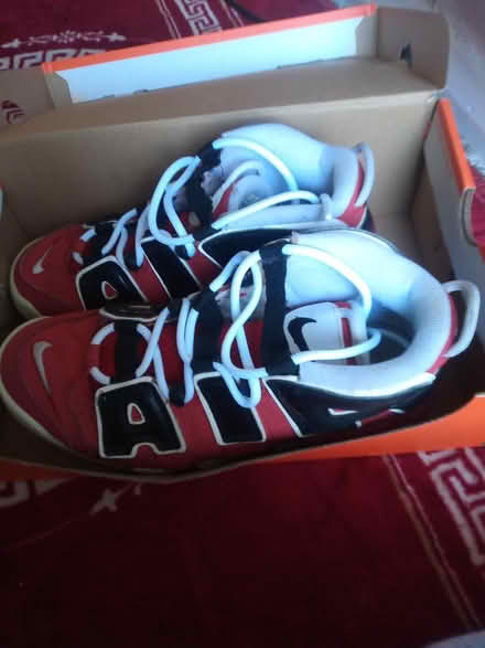 Photo of free Red air Nike size 6 (Bd47jf) #2