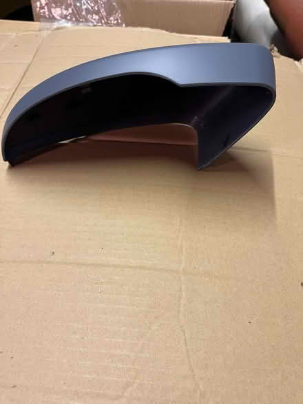 Photo of free Wing mirror cap (R) for VW Passat 2014 and similar (Chesterton OX26) #4