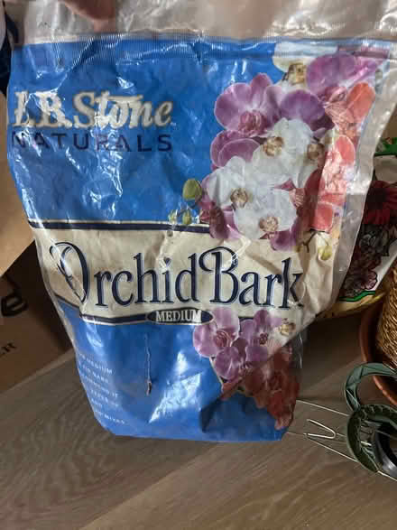 Photo of free Pots, Indoor plant supplies (Atwater) #2