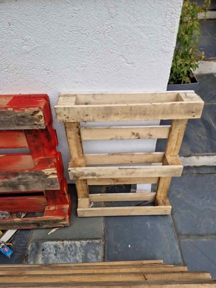 Photo of free Pallets (Kingsley Park NN2) #2