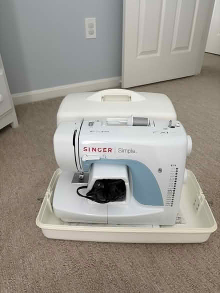 Photo of free Singer sewing machine w/carry case (Haverhill Mass) #1