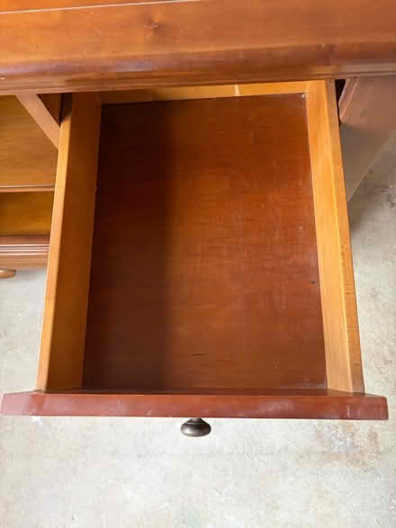 Photo of free TV/Multi purpose cabinet (Rugby CV22 7NW) #3