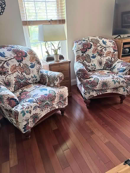 Photo of free Sturdy arm chairs (downtown area Ridgewood NJ) #1