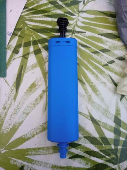 Photo of free Balloons, pump and ribbon (Horsham, RH13 5) #2