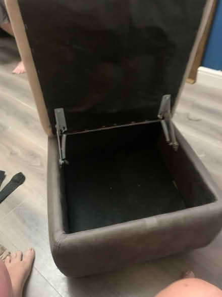 Photo of free sofa and matching footstool (Dogsthorpe PE1) #4
