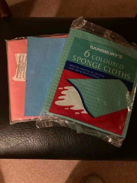 Photo of free Cleaning Sponges (Istead Rise DA13) #1